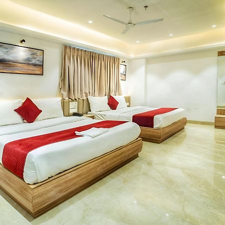 Hotel The Grand Murli Surat Bagian luar foto